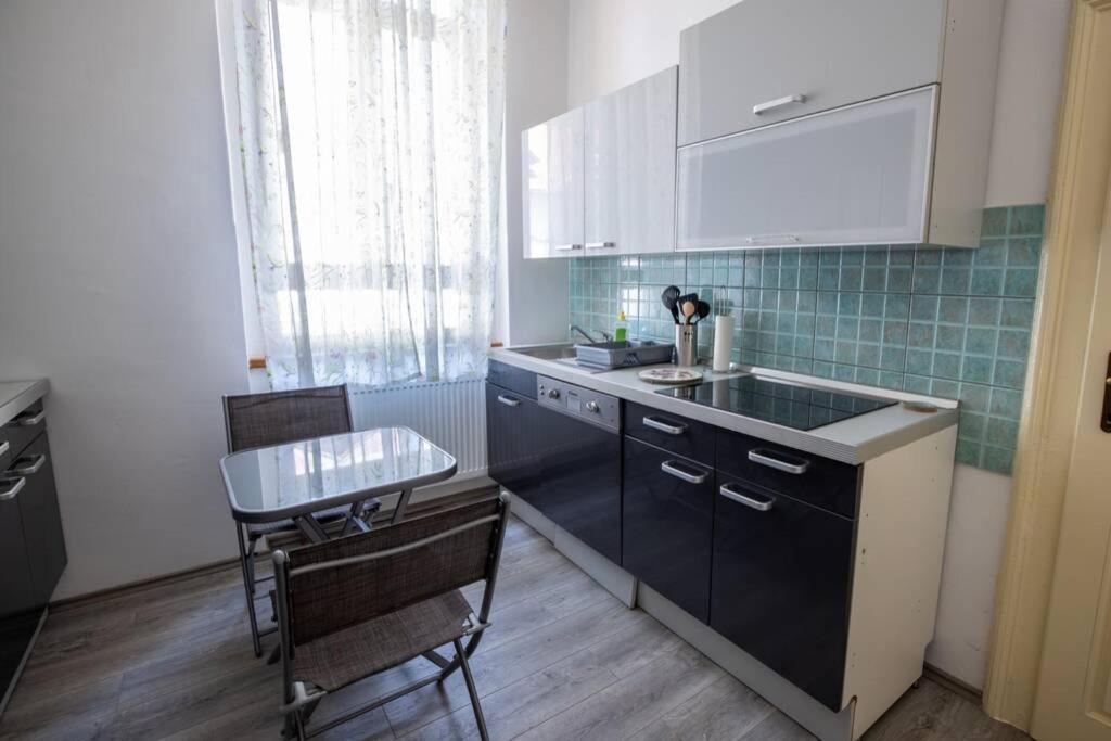 Apartman Gaudeamus Apartment Varaždin Exterior foto